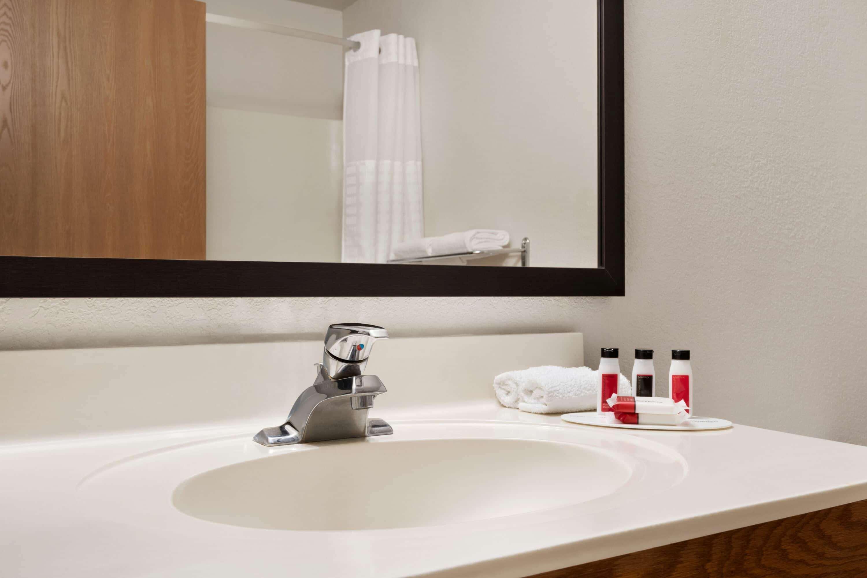 Hotel Super 8 By Wyndham 2*